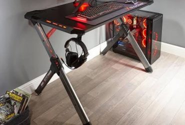 Why You Should use a Gaming Desk